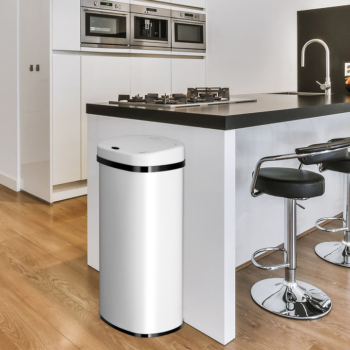 Rechteckiger Mülleimer mit Sensor