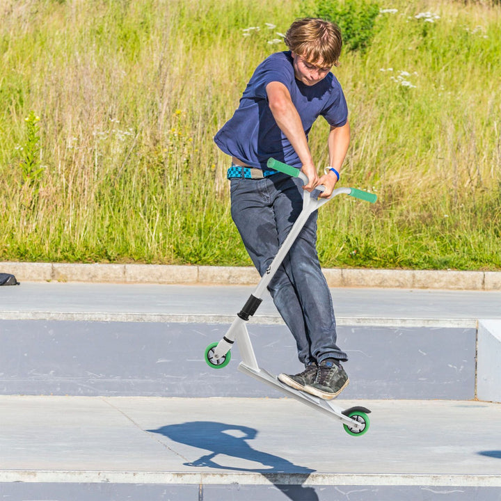 Trottinettes acrobatiques pour enfants