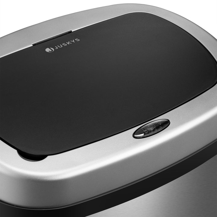 Rechteckiger Mülleimer mit Sensor