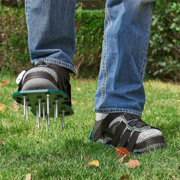 Rasenlüfter-Schuhe mit Stahlnadeln